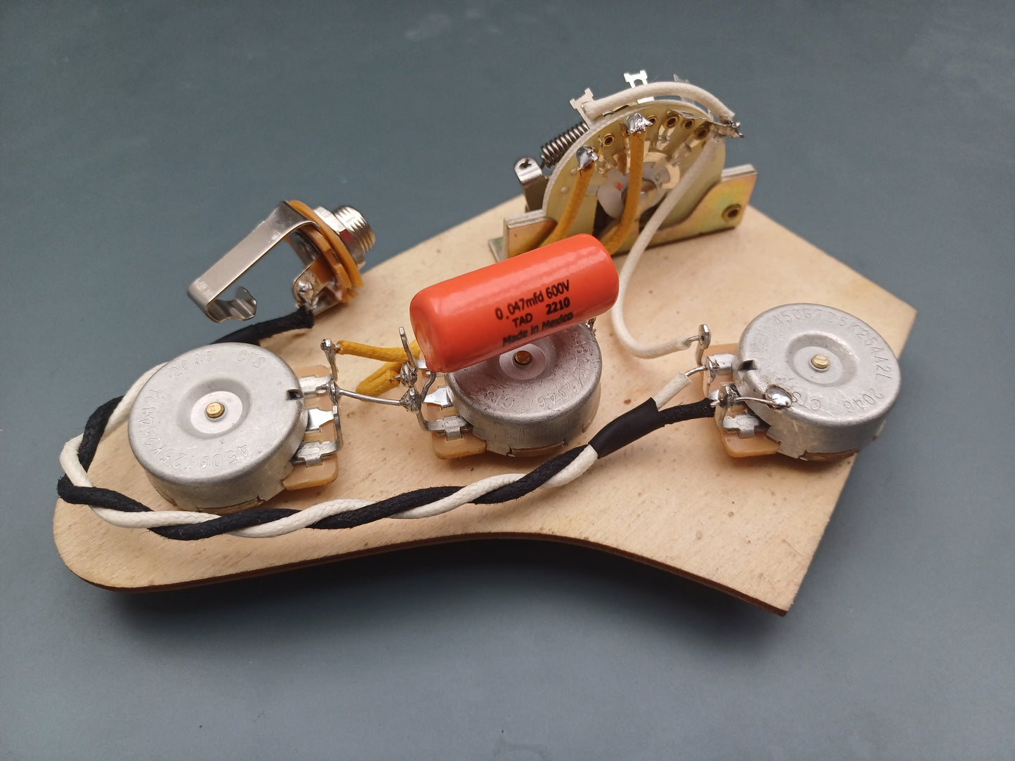 Kit électronique CTS® complet pour guitare Stratocaster