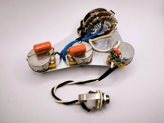 Kit électronique Superstrat Premium et pré-câblé pour guitare électrique Stratocaster®