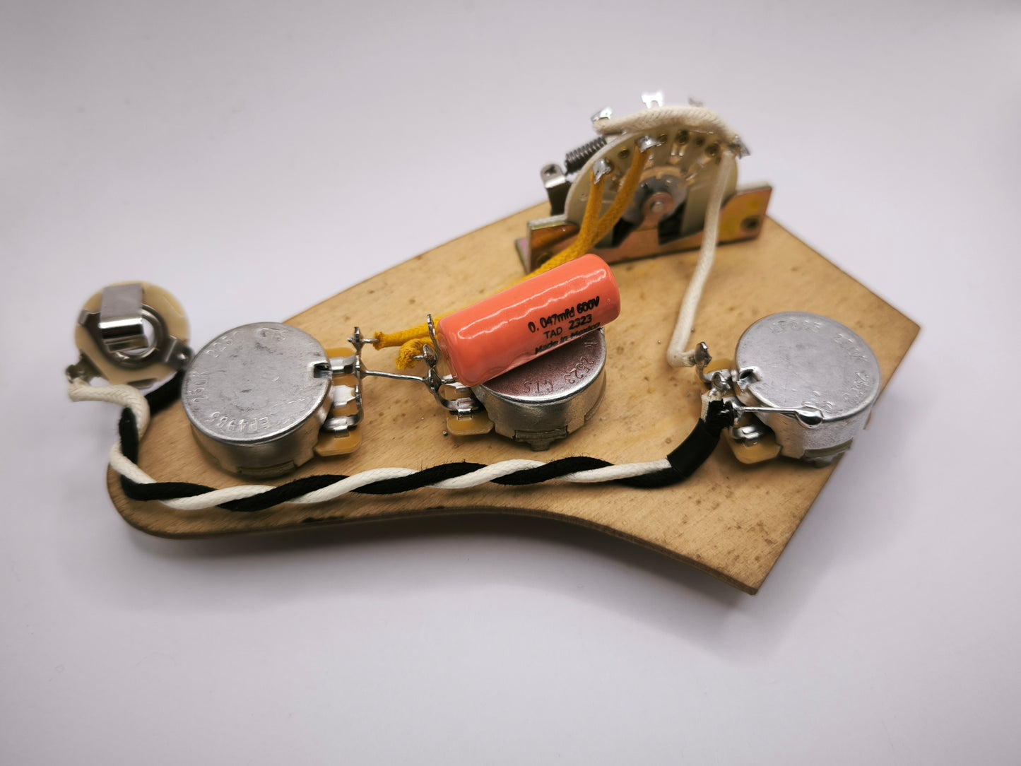 Kit électronique Stratocaster® Standard Premium et pré-câblé pour guitare électrique